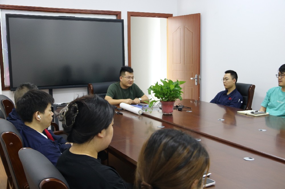 凝心聚力启新程｜华凯2025上半年总结会圆满召开